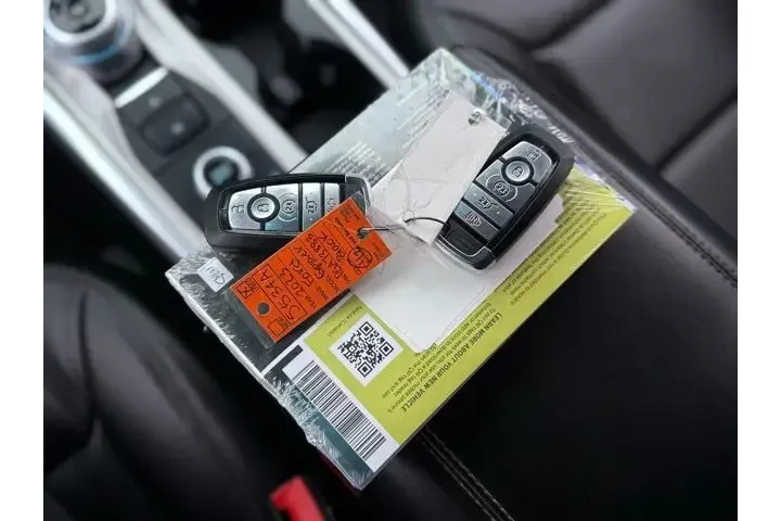 $30000 : Ford Explorer 2023 AWD XLT 4 image 4