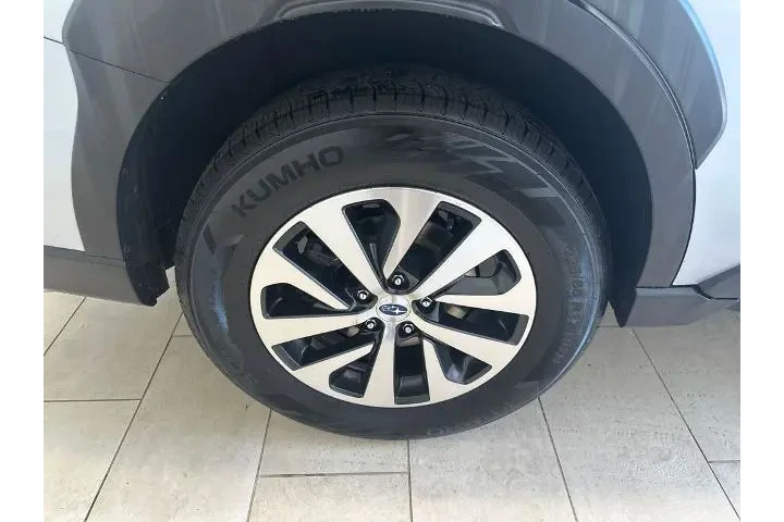 $24303 : Subaru Outback 2023 AWD Prem image 7