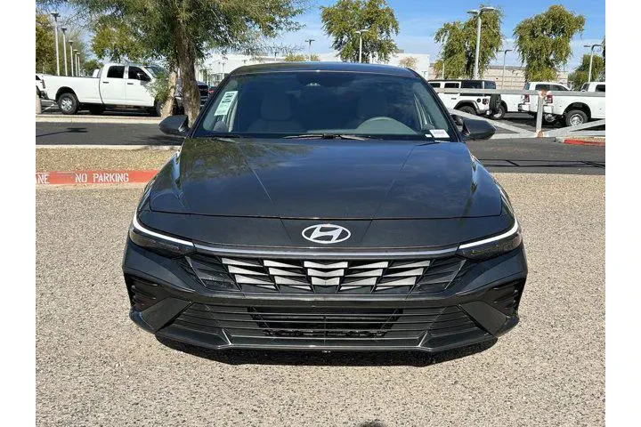 $18778 : Hyundai ELANTRA 2024 SE 4dr image 3