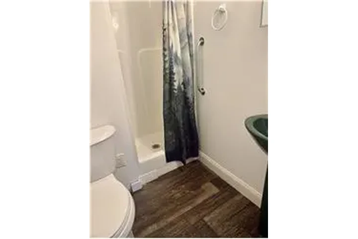 $2600 : Rental property with 3 bedro image 7