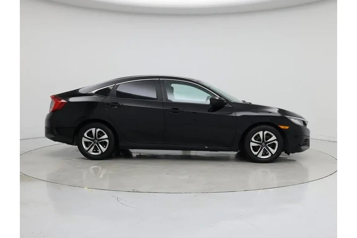 $15998 : Honda Civic 2017 LX 4dr Seda image 7