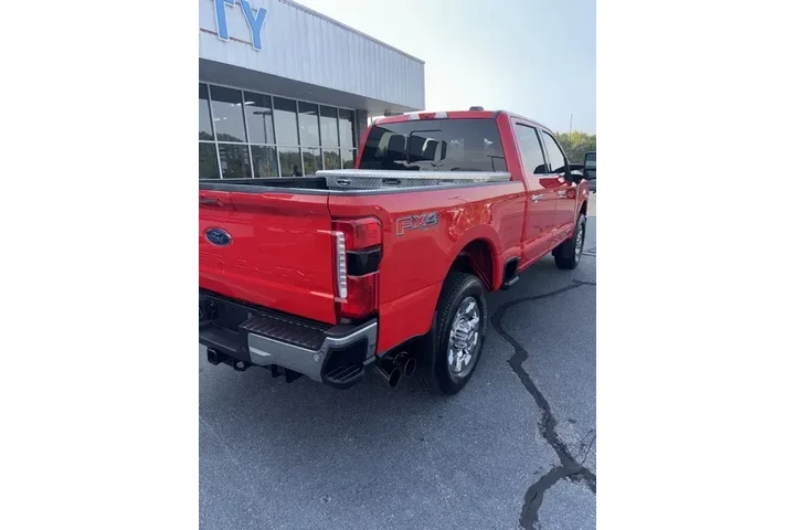 $68832 : Ford F-350 Super Duty 2023 4 image 9