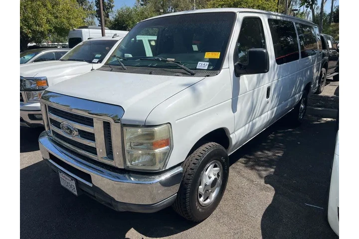 $9995 : Ford E-Series 2012 E-350 SD image 1