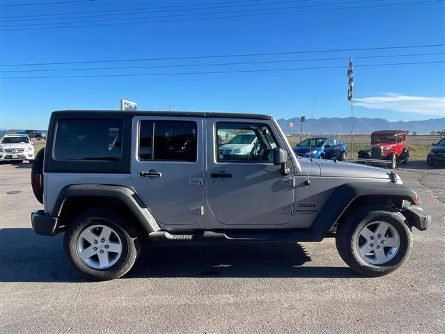 $27500 : 2018 JEEP WRANGLER UNLIMITED image 8