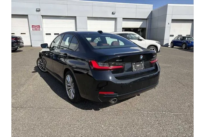 $37943 : BMW 3 Series 2023 AWD 330i x image 5