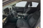 $9155 : Jeep Cherokee 2015 4x4 Latit thumbnail