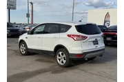 $9450 : 2016 Escape SE thumbnail