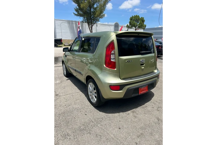 $8995 : Kia soul wagon image 7