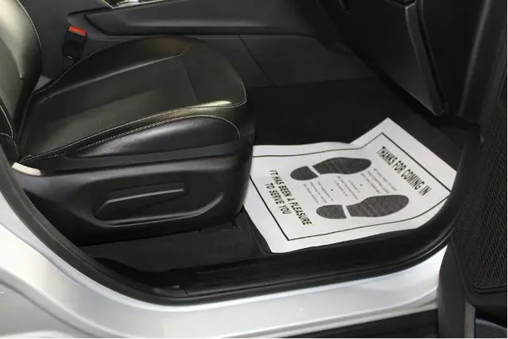 $29800 : Jeep Grand Cherokee L 2023 4 image 10