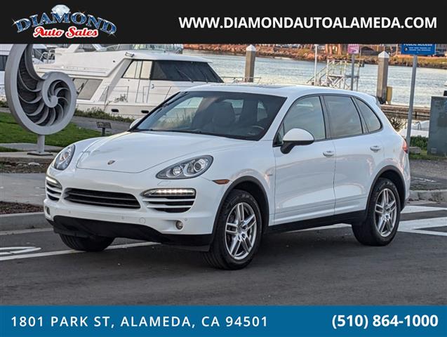 $13988 : 2013 Cayenne Diesel image 2