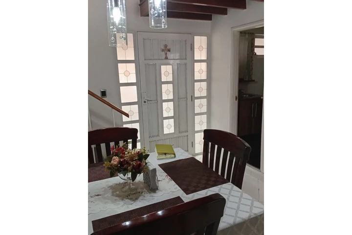 $335000000 : VENDO COMODO  AP. VILLAHERMOSA image 6