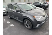 Toyota RAV4 2017 AWD XLE 4dr