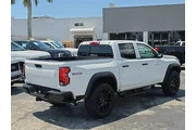 $37590 : Chevrolet Colorado 2024 4x4 thumbnail