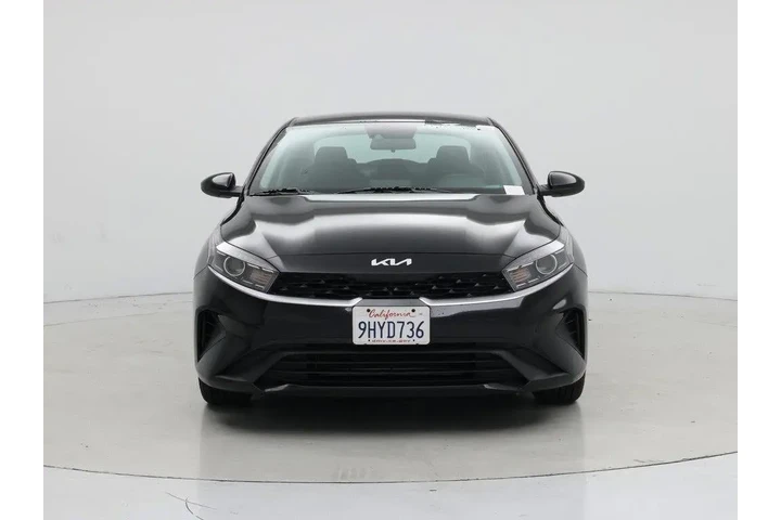 $18998 : Kia Forte 2023 LXS 4dr Sedan image 5