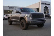 $30998 : Toyota Tundra 2014 4x4 Plati thumbnail