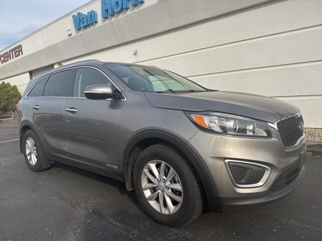 $10180 : Pre-Owned 2016 Sorento LX image 1