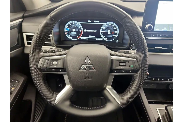 $23998 : Mitsubishi Outlander 2023 SE image 10