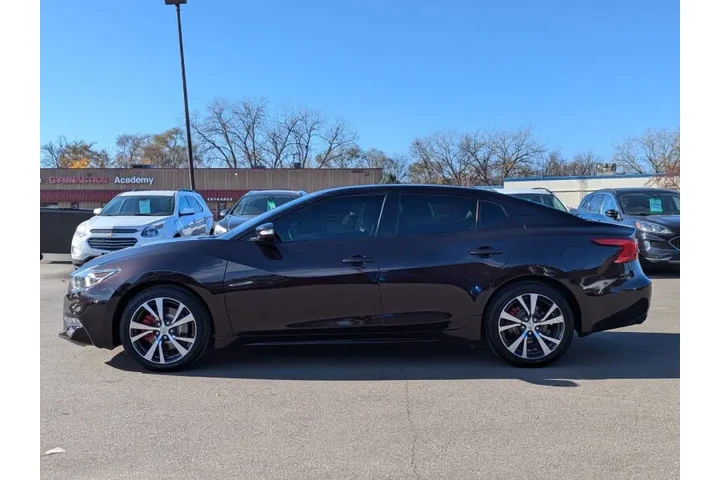 $14975 : 2016 Maxima 3.5 SV image 9