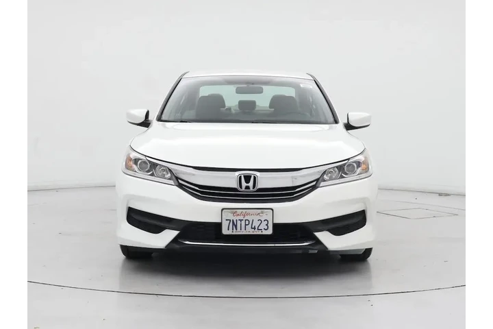 $18998 : Honda Accord 2016 LX 4dr Sed image 5