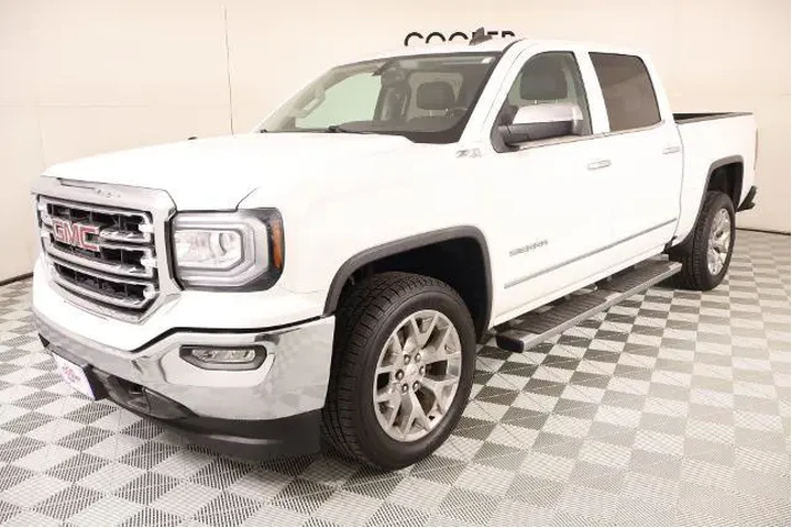 $30431 : GMC Sierra 1500 2018 4x4 SLT image 10
