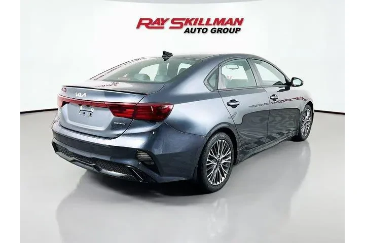 $25975 : Kia Forte 2023 GT-Line 4dr S image 6