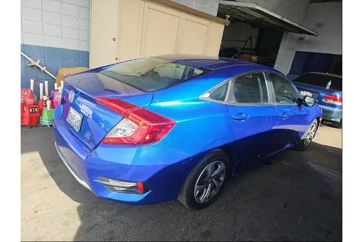 $21995 : Honda Civic 2019 LX 4dr Seda image 4