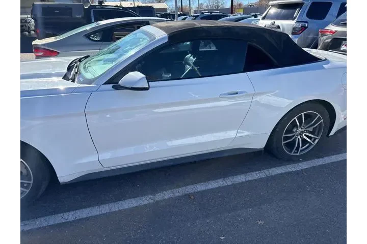 $16951 : Ford Mustang 2016 EcoBoost P image 7