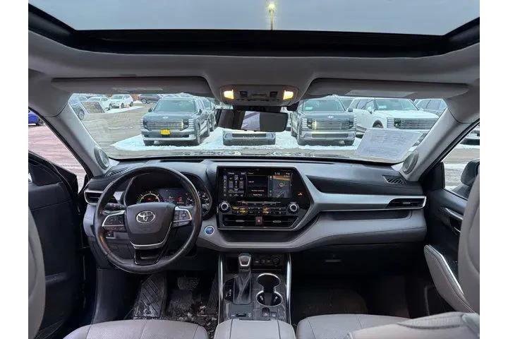 $40000 : Toyota Highlander Hybrid 202 image 8