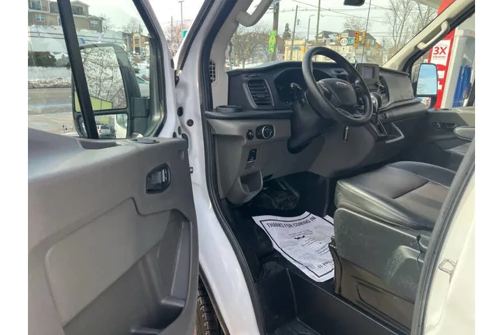 $25499 : 2022 Transit 250 image 10