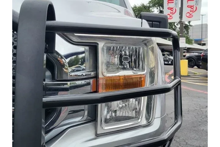 $32000 : Ford F-150 2021 4x4 XL 4dr S image 10
