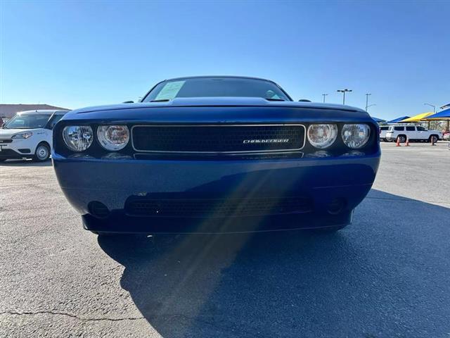 $13995 : Pre-Owned 2010 Challenger SE image 3