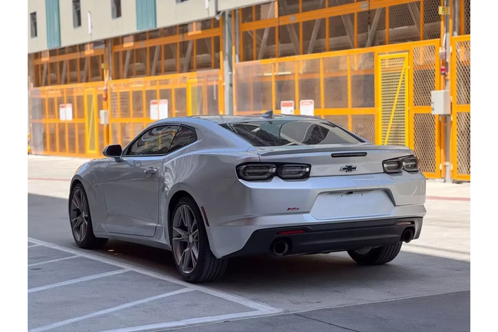 $18990 : 2019 CHEVROLET CAMARO image 6