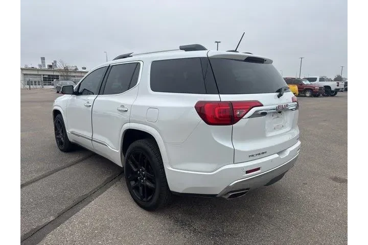 $20982 : GMC Acadia 2017 4x4 Denali 4 image 5