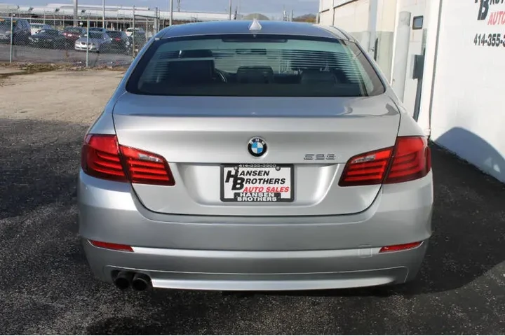$8990 : 2012 BMW 5 Series 528i xDrive image 6