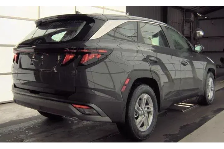 $27991 : Hyundai TUCSON 2026 SE 4dr S image 3