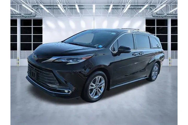 $39994 : Toyota Sienna 2022 AWD Plati image 8
