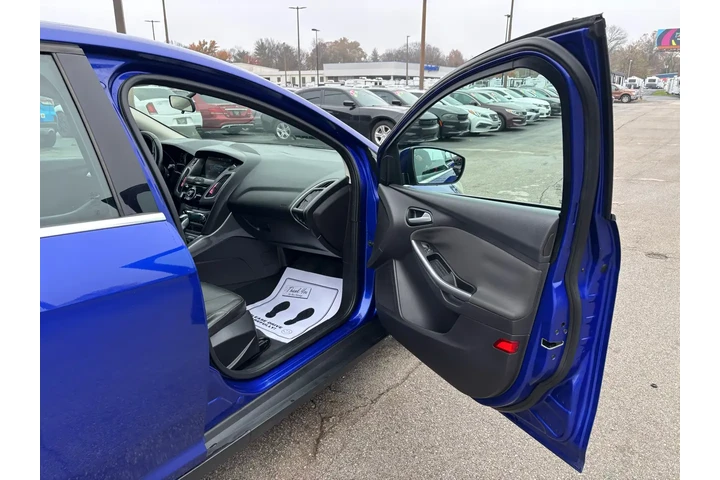 $5980 : 2014 Focus 5dr HB Titanium image 8