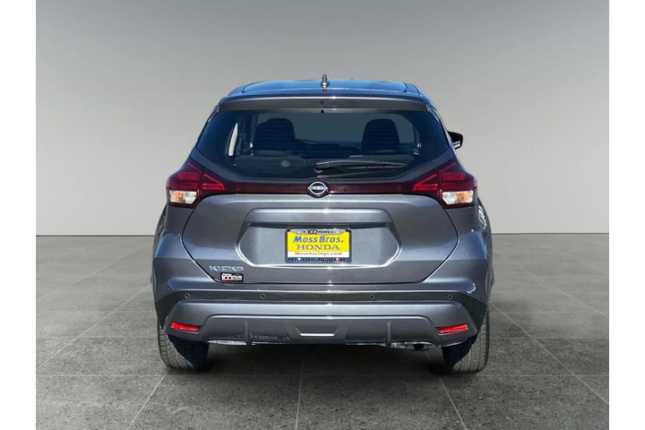 $22946 : Nissan Kicks 2024 S 4dr Cros image 4