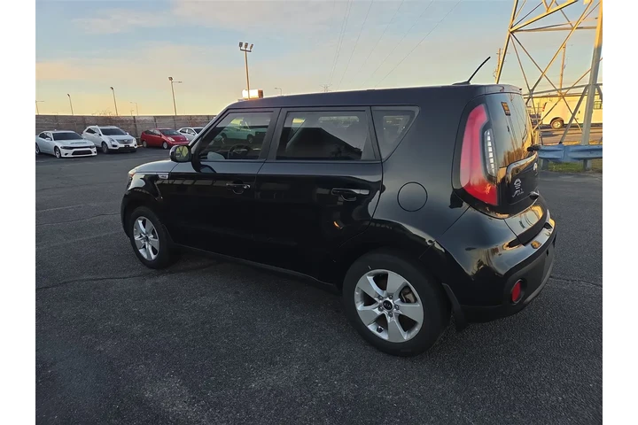 $10995 : 2018 Soul Base 6M image 3