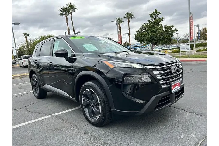 $23900 : Nissan Rogue 2024 SV 4dr Cro image 1