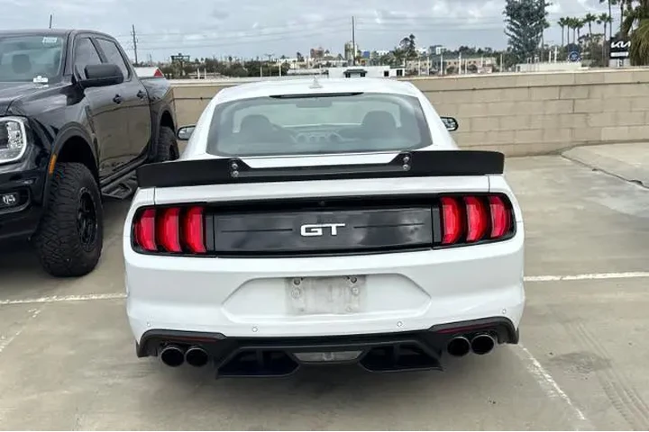$35995 : Ford Mustang 2020 GT 2dr Fas image 3