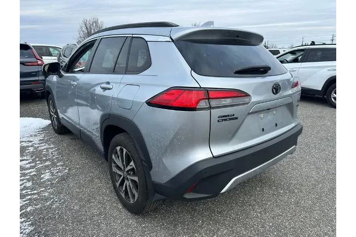 $27025 : Toyota Corolla Cross 2022 AW image 3