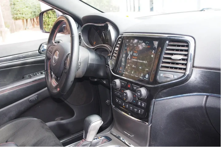 $25954 : Jeep Grand Cherokee 2019 4x4 image 10