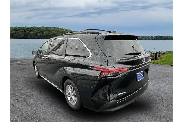 $34900 : Toyota Sienna 2022 XLE 8-Pas image 5