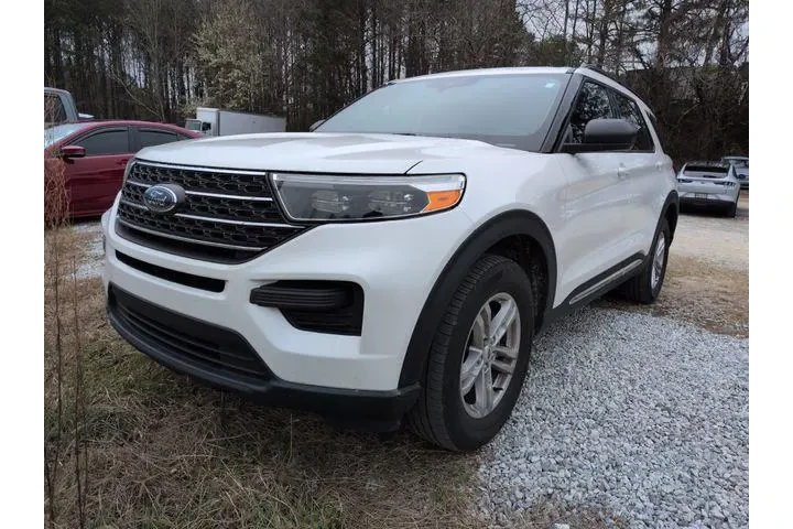 $28241 : Ford Explorer 2023 AWD XLT 4 image 3