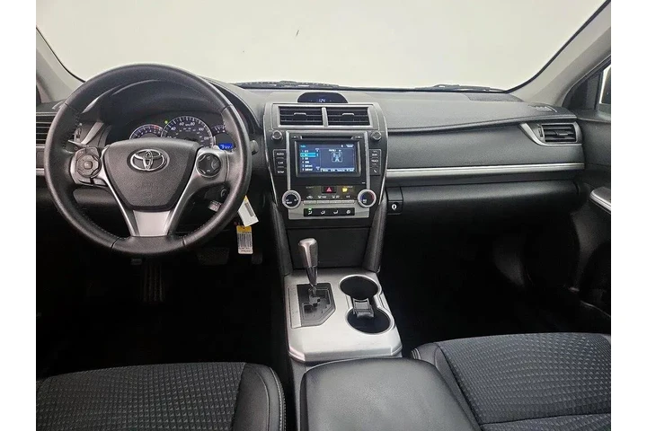 $13998 : Toyota Camry 2014 SE 4dr Sed image 9