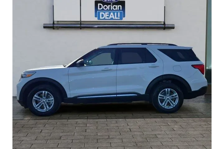 $29495 : Ford Explorer 2023 AWD XLT 4 image 6