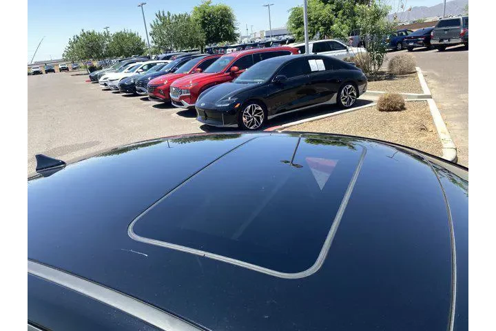 $21514 : Hyundai ELANTRA 2024 SEL 4dr image 9