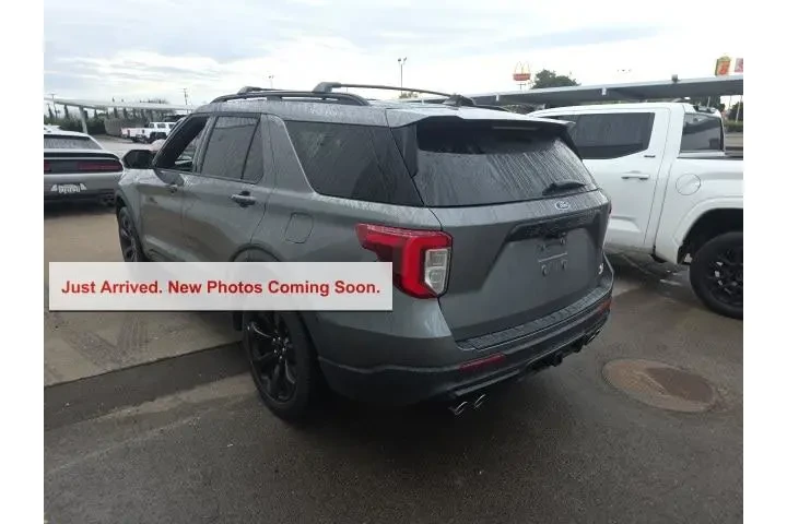 $37800 : Ford Explorer 2023 AWD ST 4d image 4