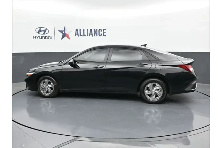 $21904 : Hyundai ELANTRA 2025 SE 4dr image 3
